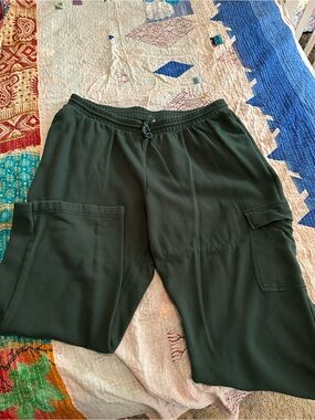 Old Navy Dark Green Cargo Pants